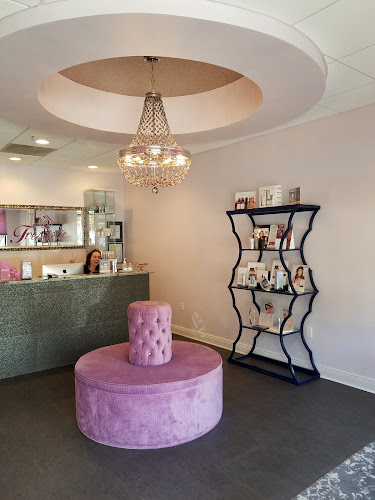 Trés Jolie Medical Spa